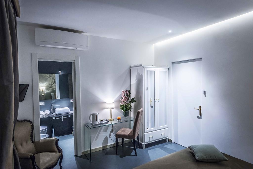 Отель Residenza Monfy Рим Экстерьер фото